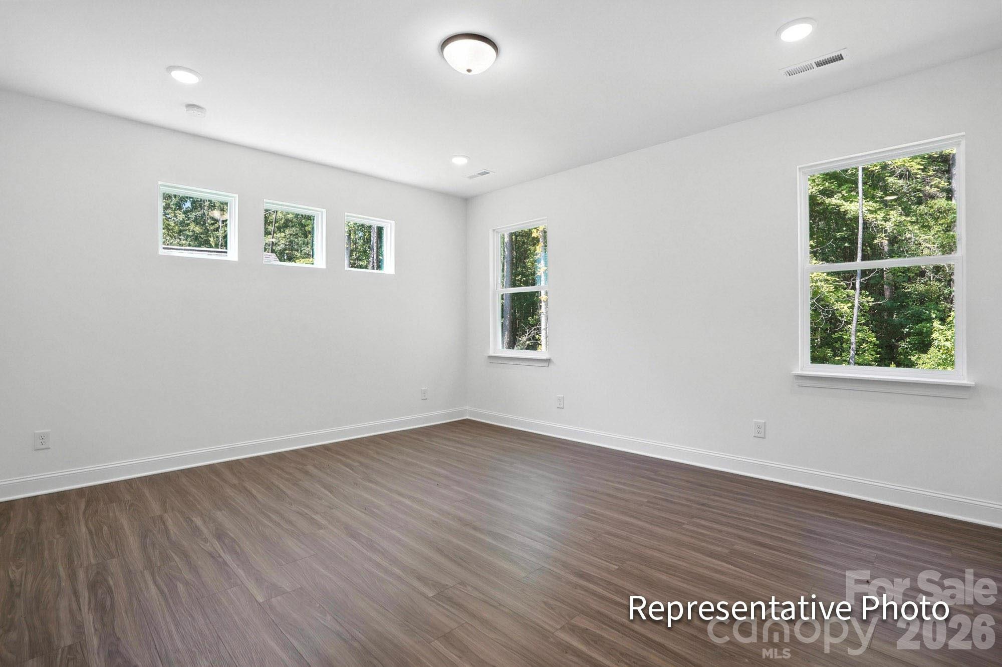 5083 Mclaughlin Loop Property Photo 32