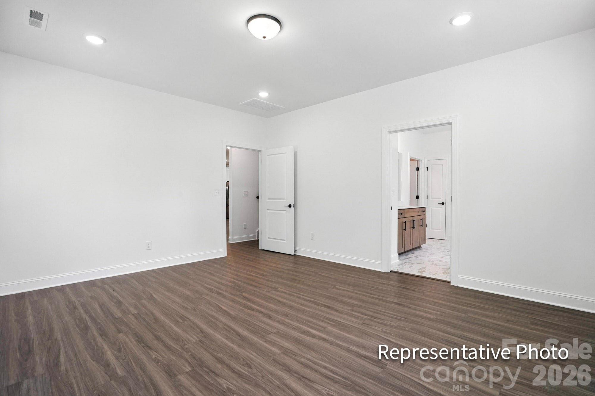 5083 Mclaughlin Loop Property Photo 37