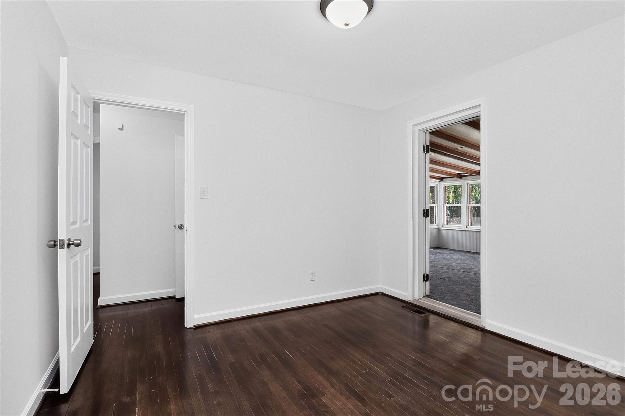 4914 Unaka Avenue Property Photo 8