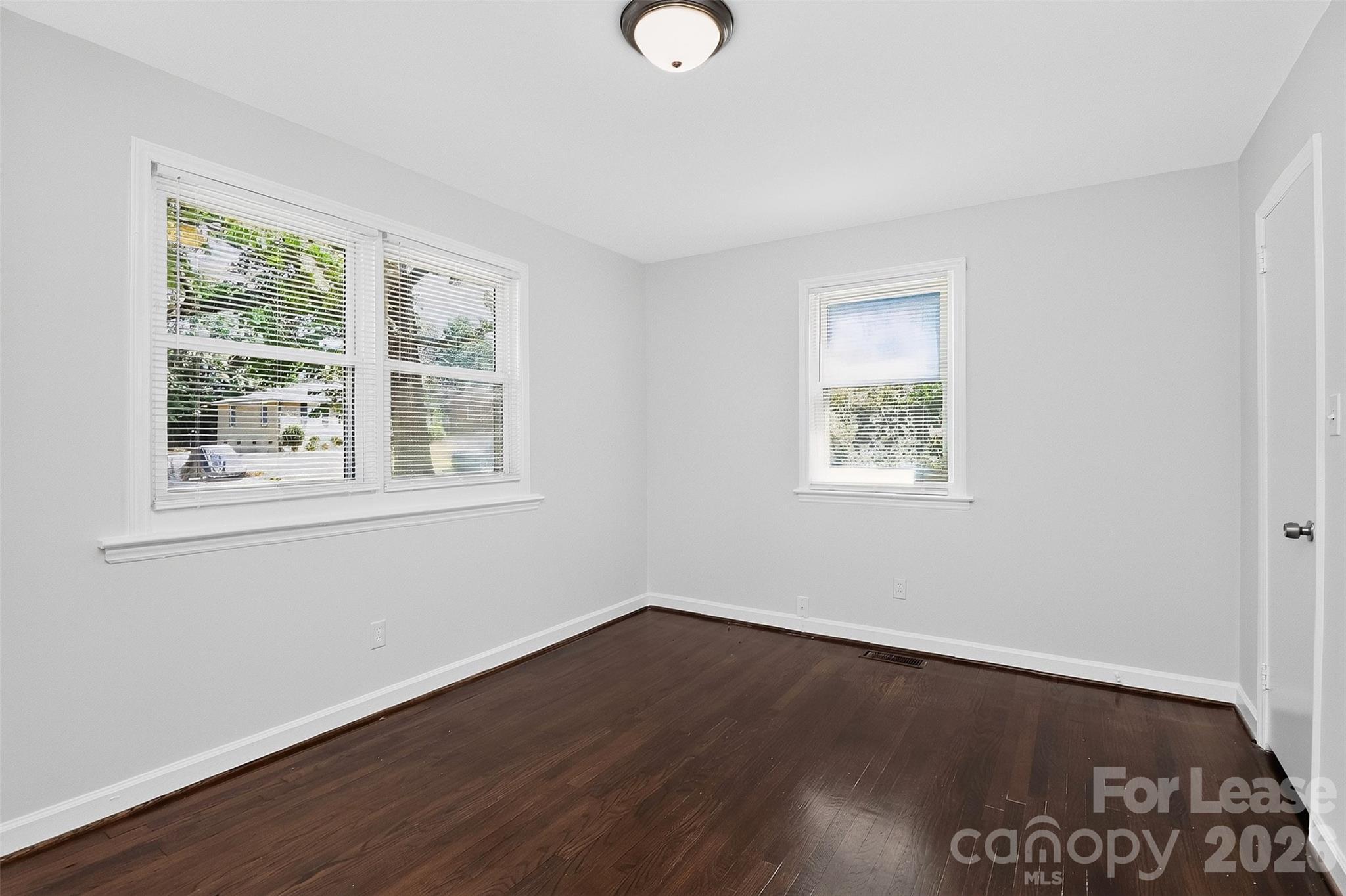 4914 Unaka Avenue Property Photo 14