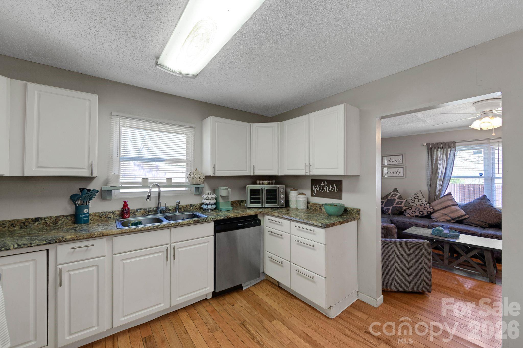 2100 Pisgah Highway Property Photo 7
