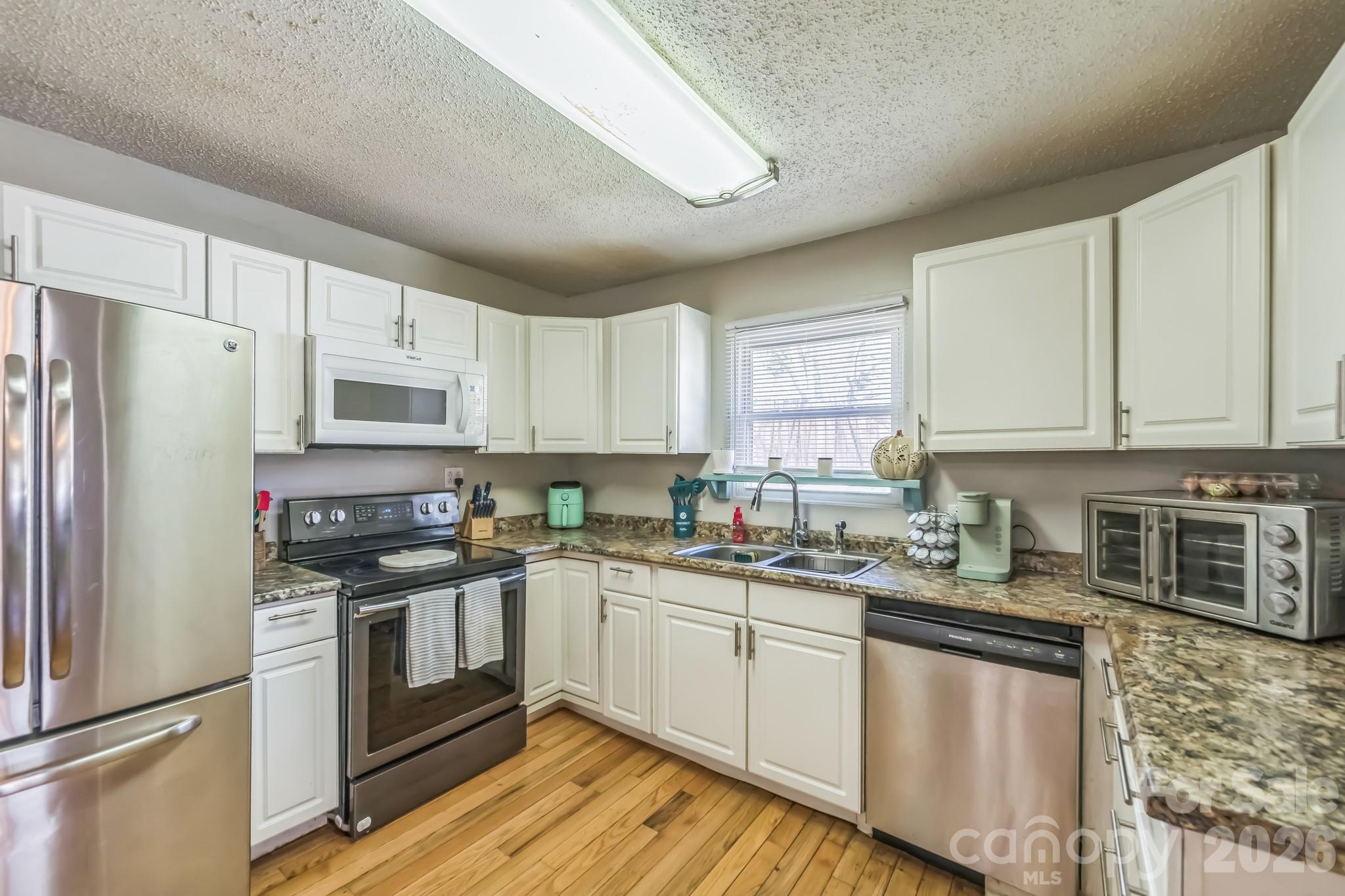 2100 Pisgah Highway Property Photo 8