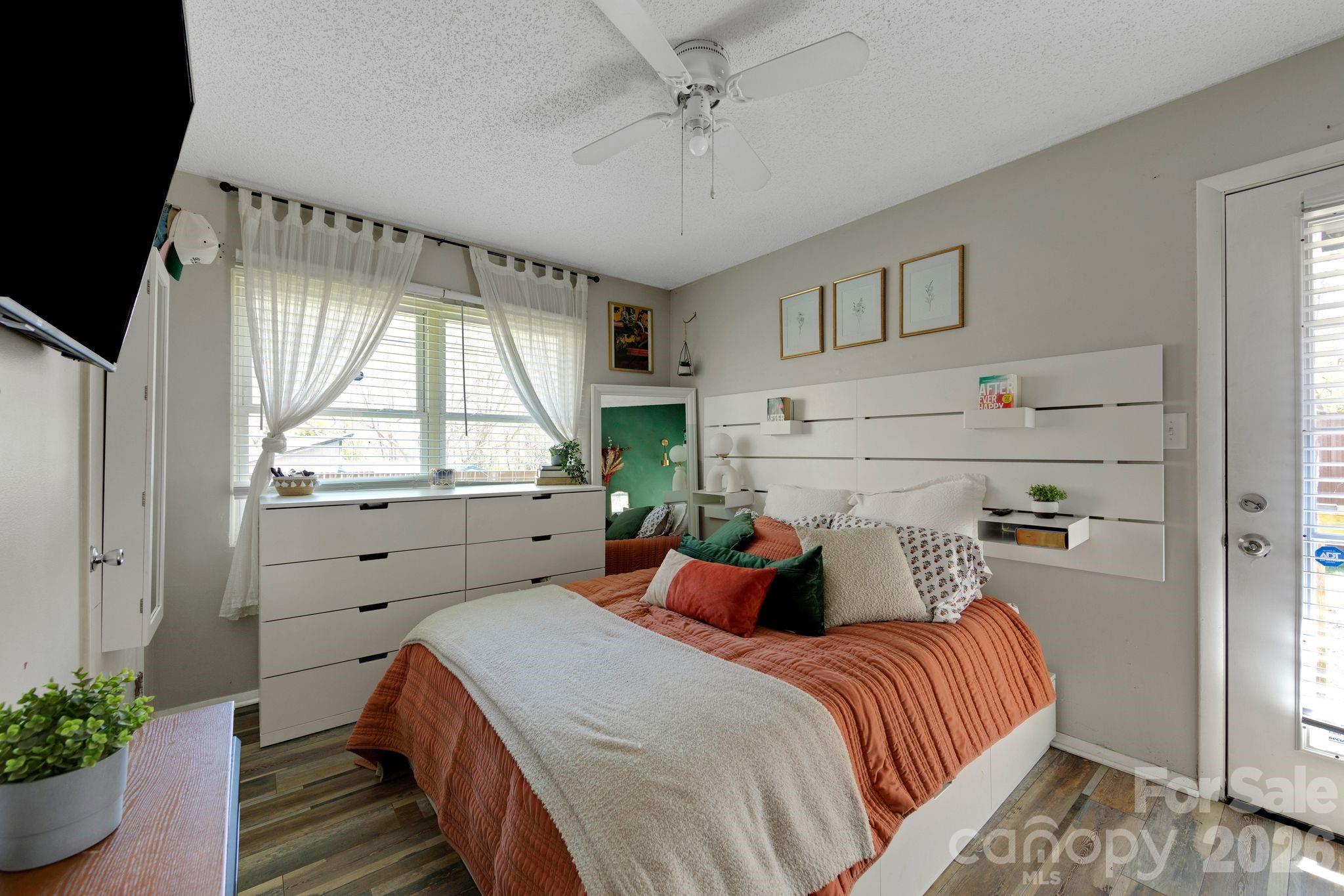 2100 Pisgah Highway Property Photo 23