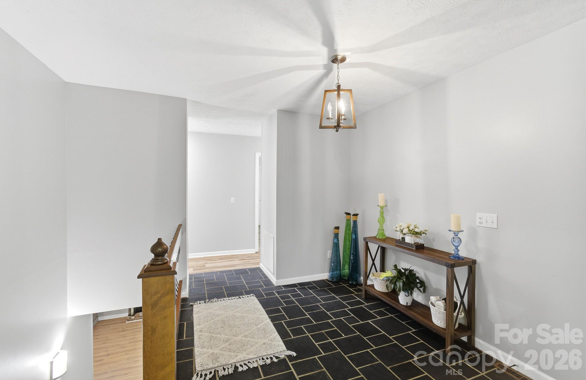 3020 Chestnut Tree Road Property Photo 4