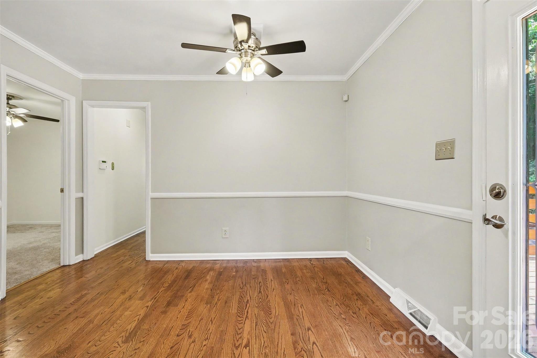 5315 Ruth Drive Property Photo 9
