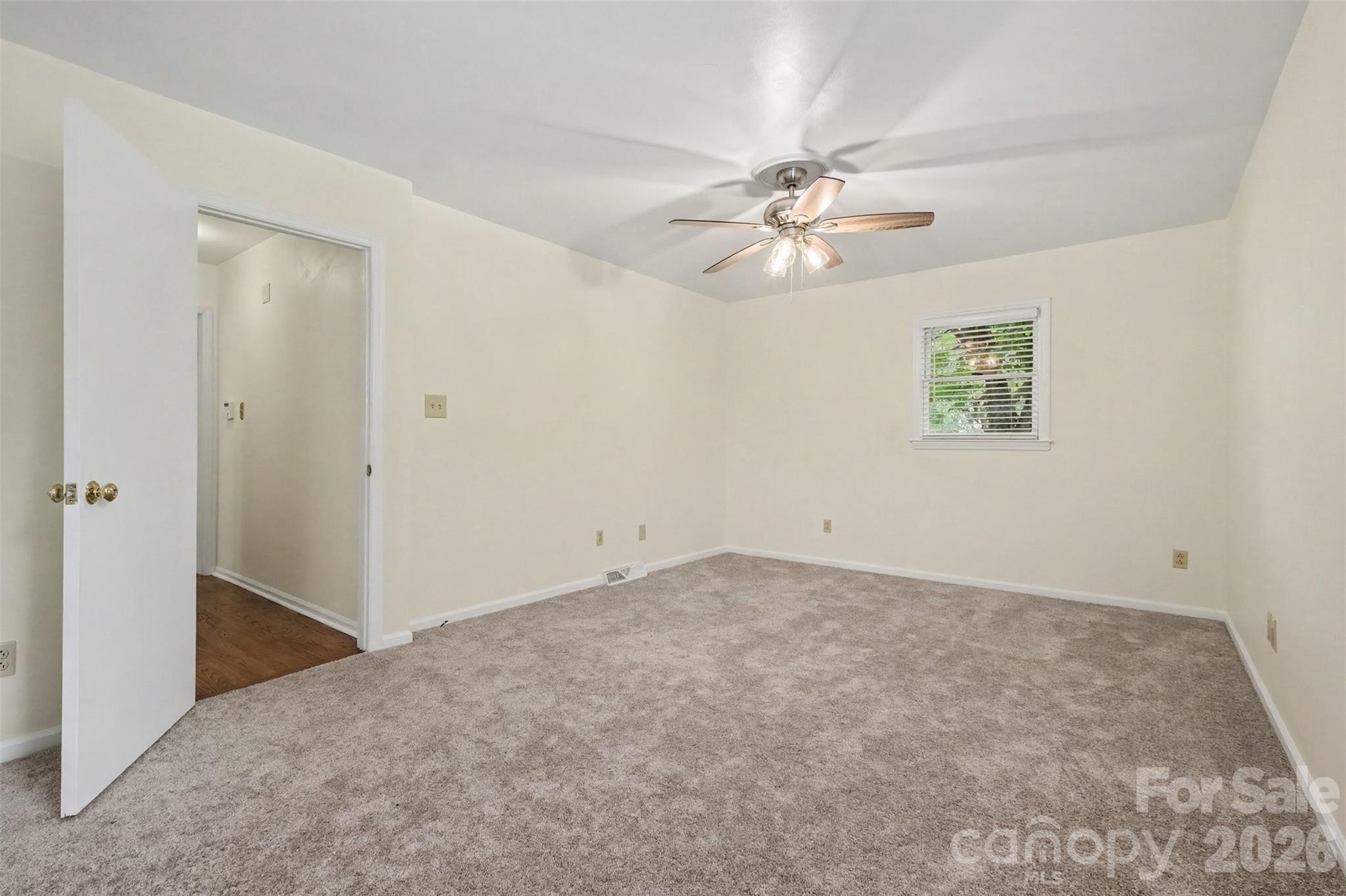 5315 Ruth Drive Property Photo 11