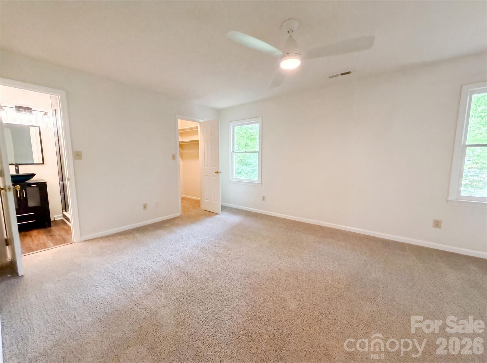 1711 Hickory Ridge Road Property Photo 4