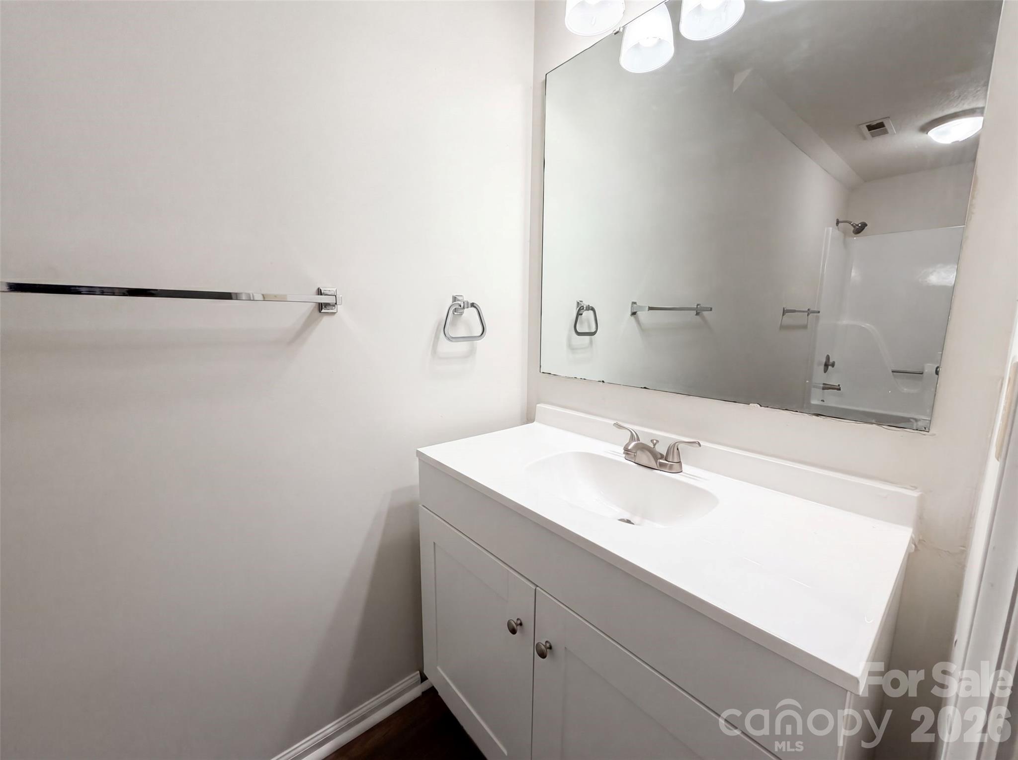 1711 Hickory Ridge Road Property Photo 13