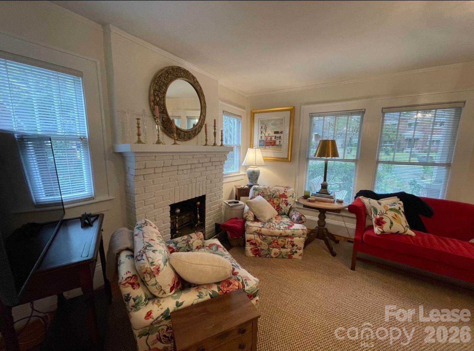 218 Circle Avenue 218 Property Photo 8