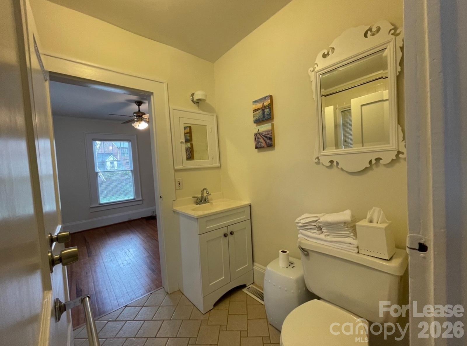218 Circle Avenue 218 Property Photo 16