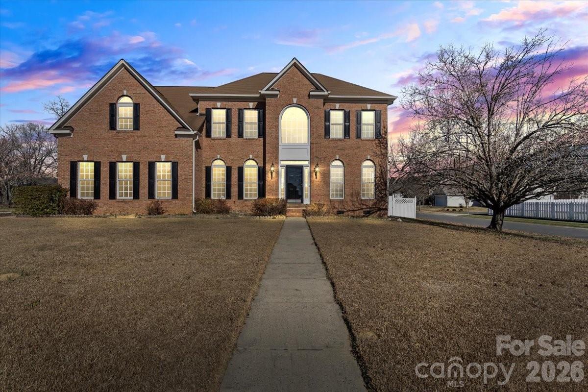7215 Conifer Circle Property Photo 1