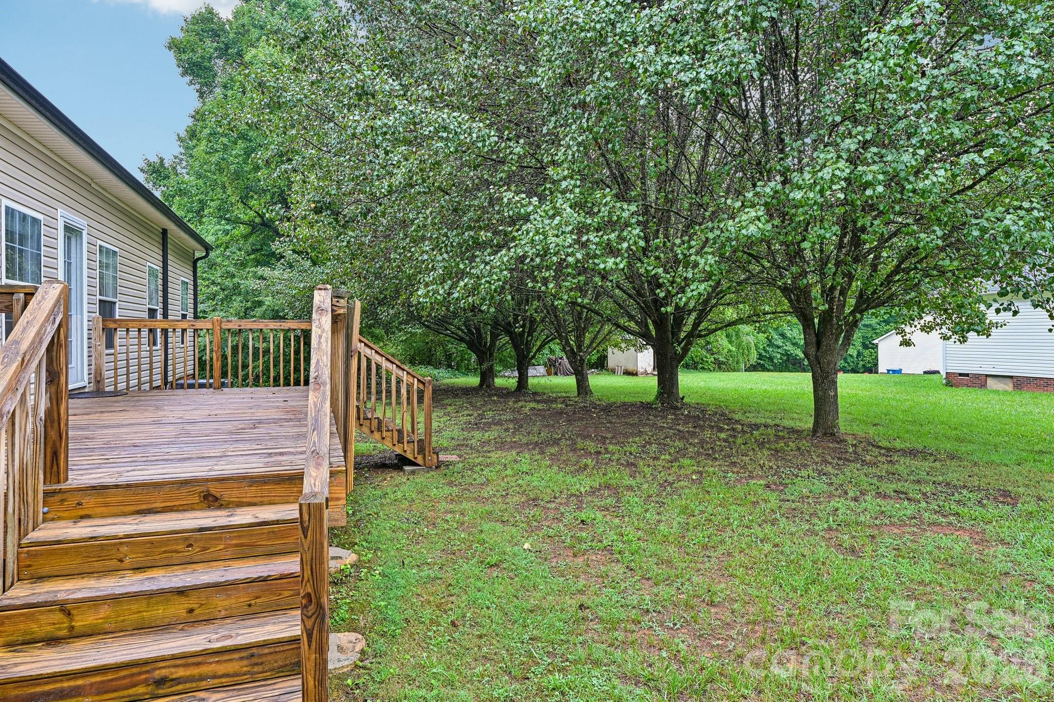 108 Grand Acres Lane Property Photo 33