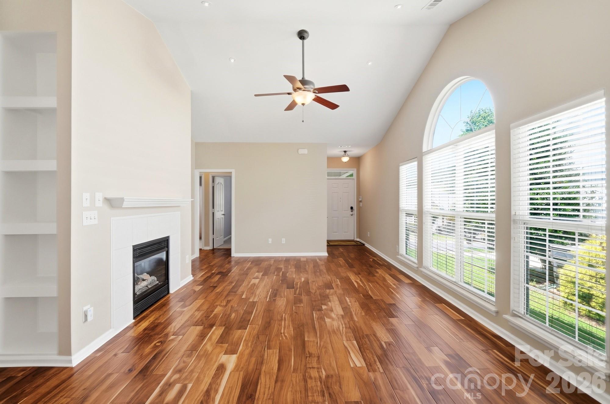 7015 Lenhart Drive Property Photo 8