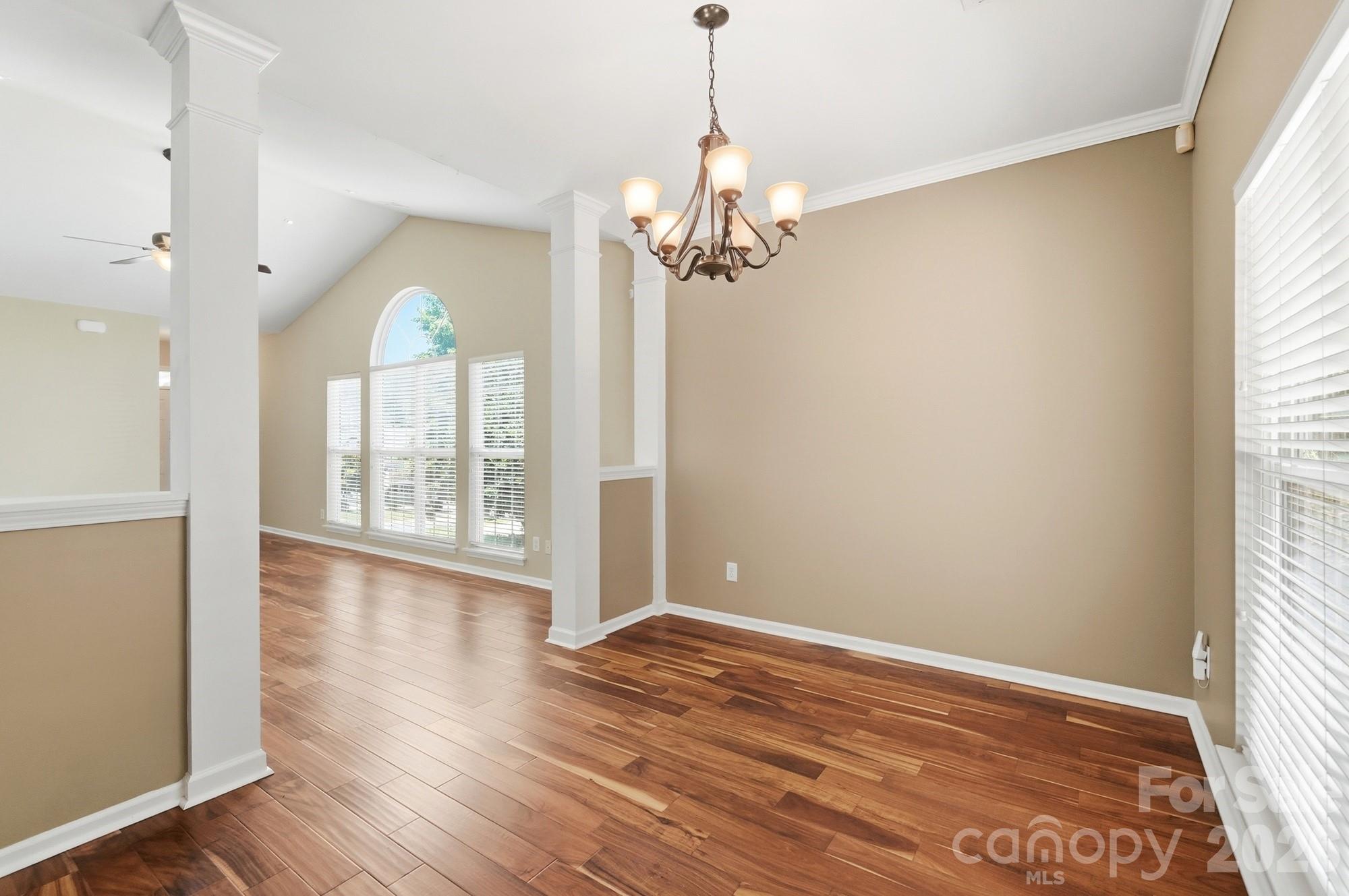 7015 Lenhart Drive Property Photo 10