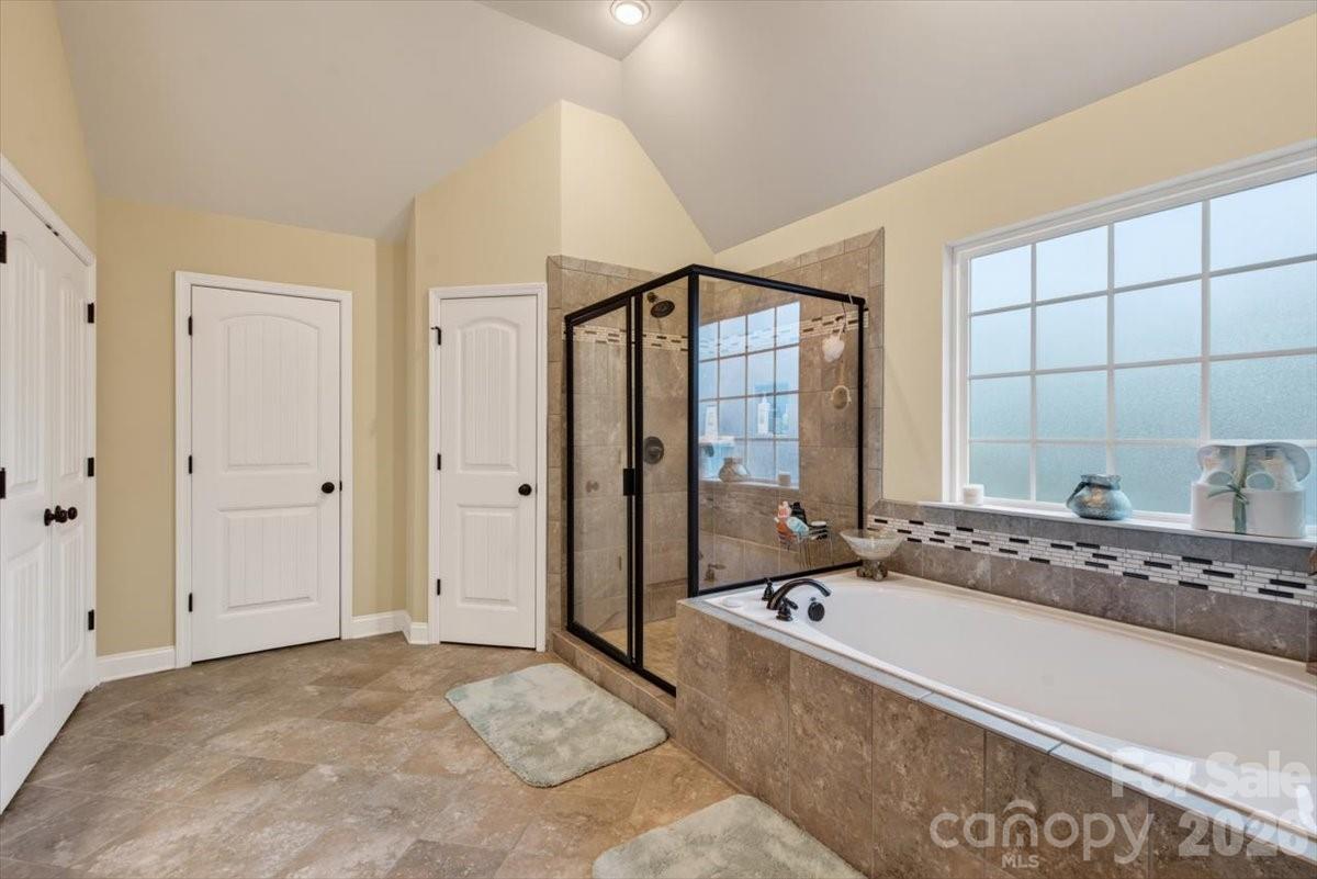 10515 Sweethaven Lane Property Photo 37