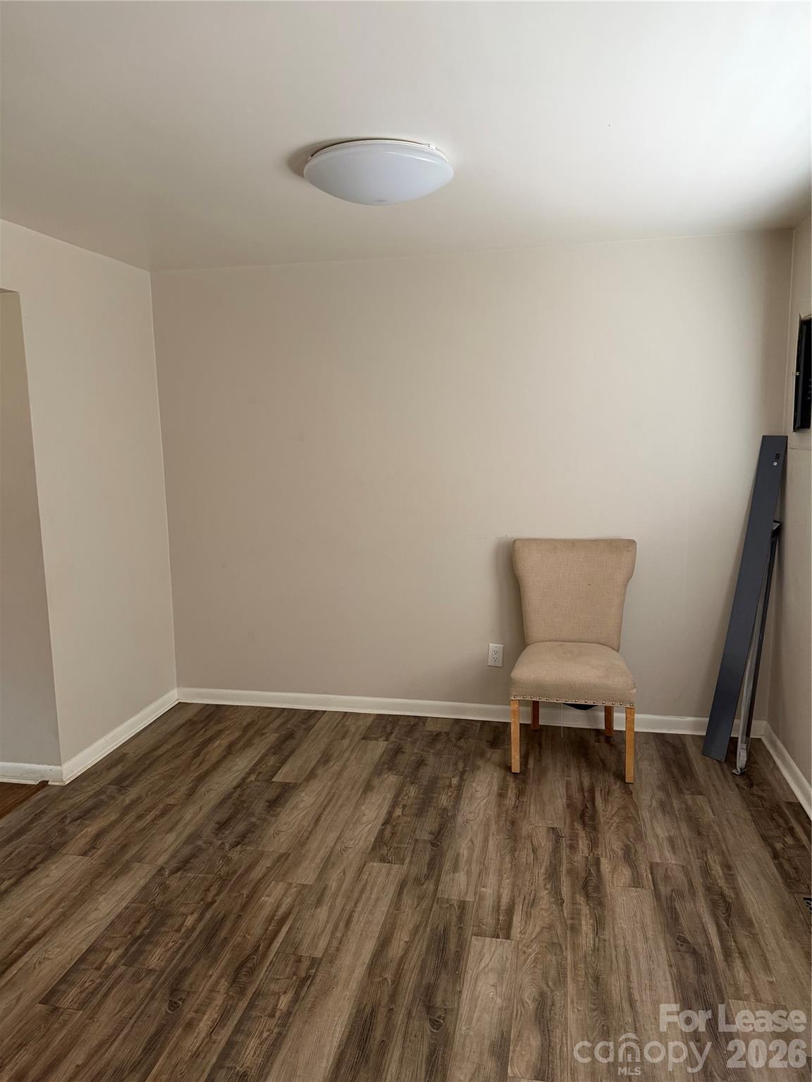 634 Walnut Street Property Photo 6