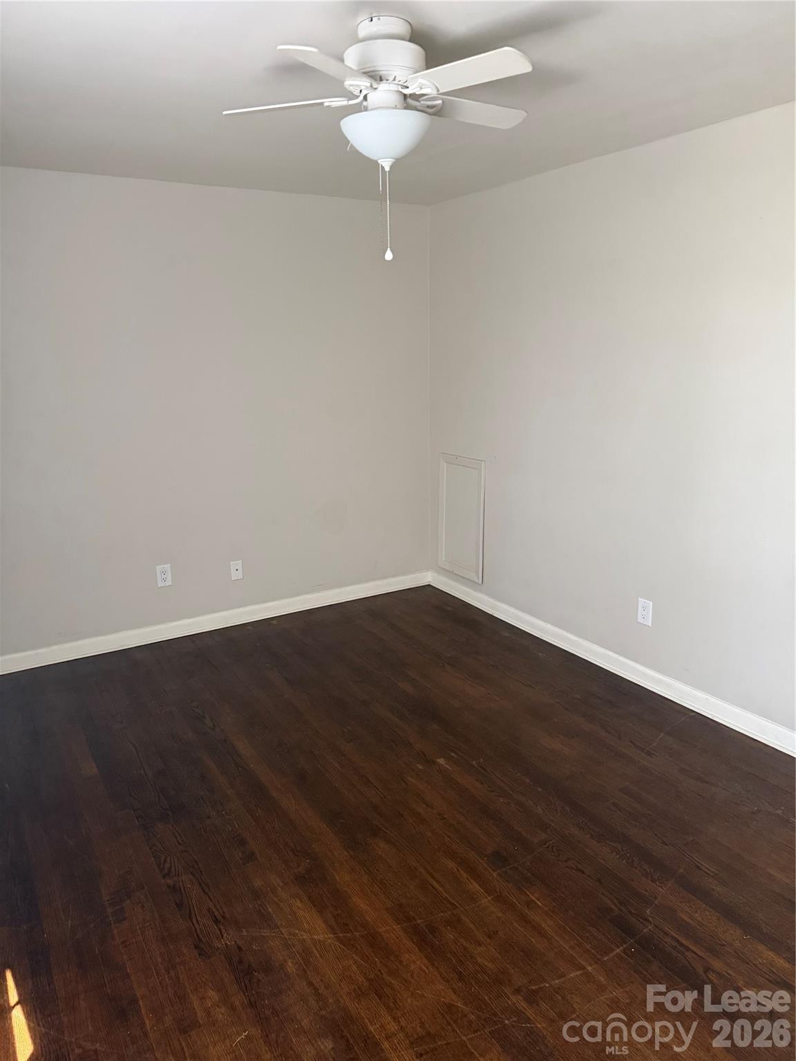 634 Walnut Street Property Photo 11