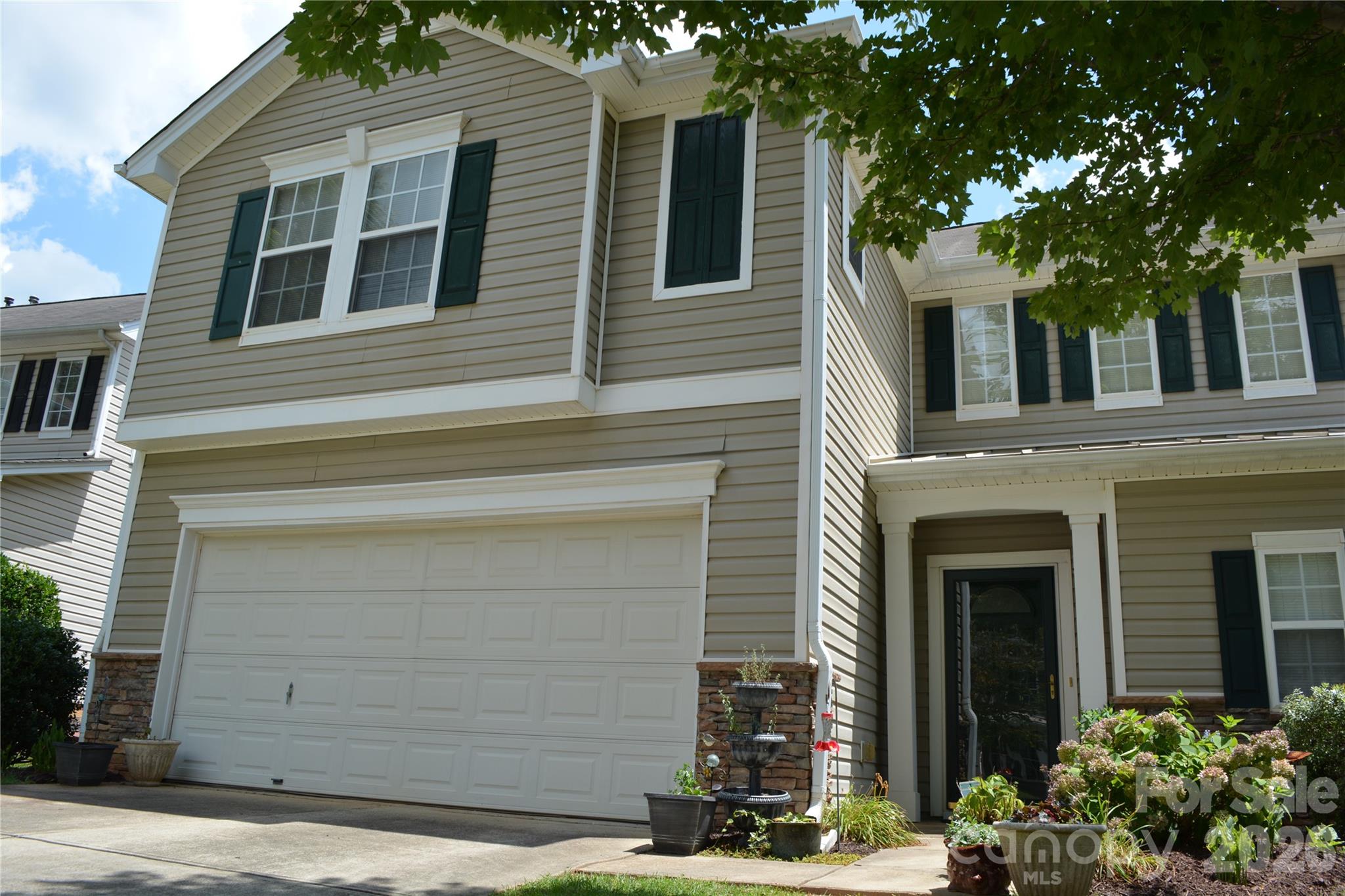 4351 Stone Mountain Drive Property Photo 3