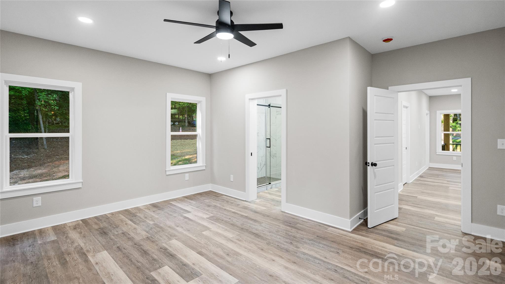 644 Roxboro Drive Property Photo 15