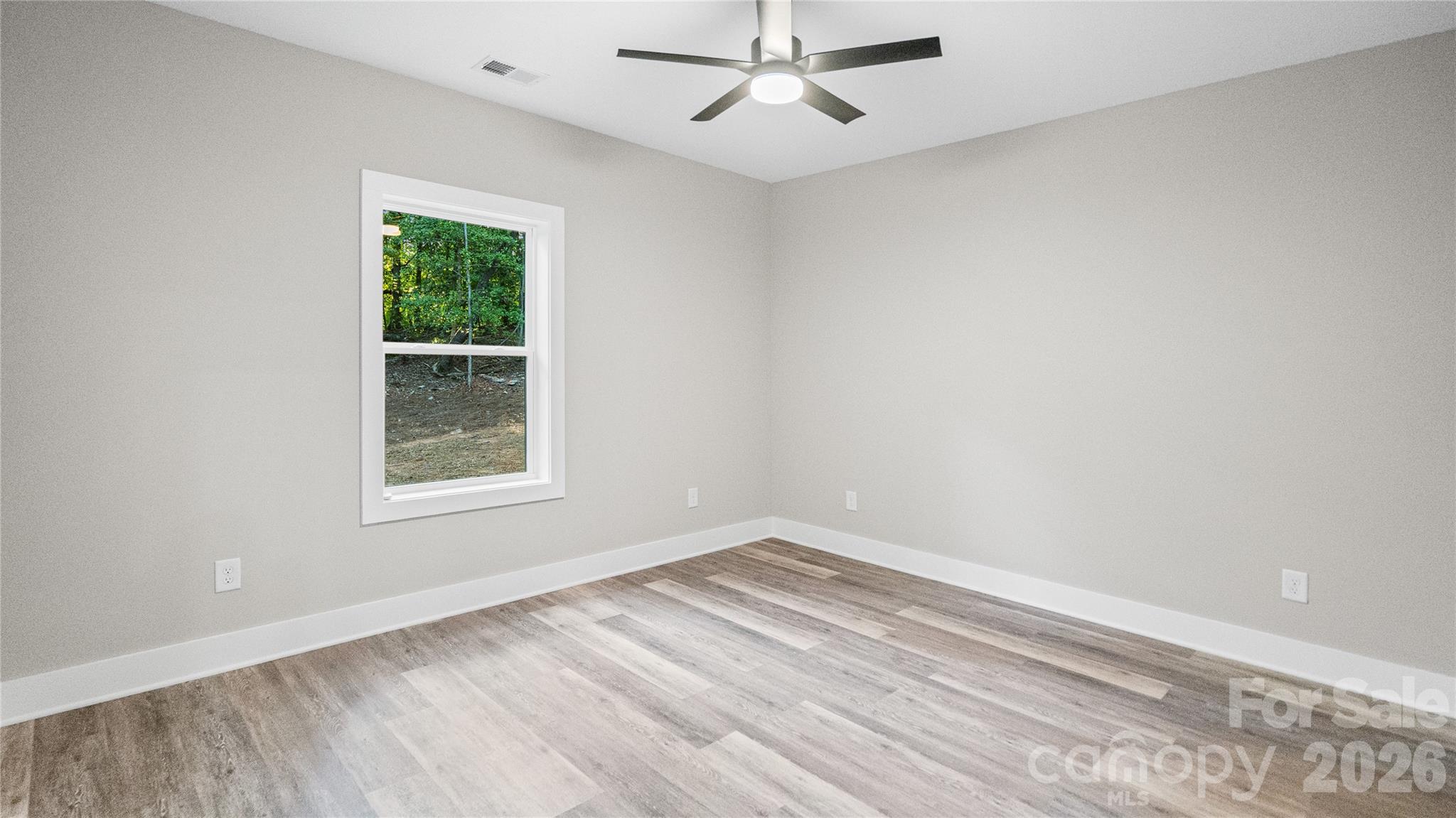 644 Roxboro Drive Property Photo 17