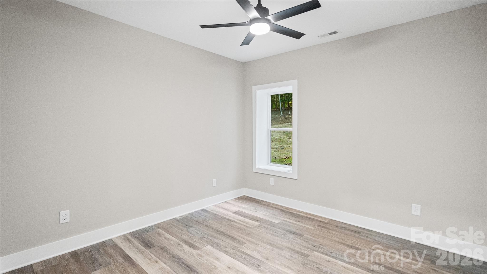 644 Roxboro Drive Property Photo 25