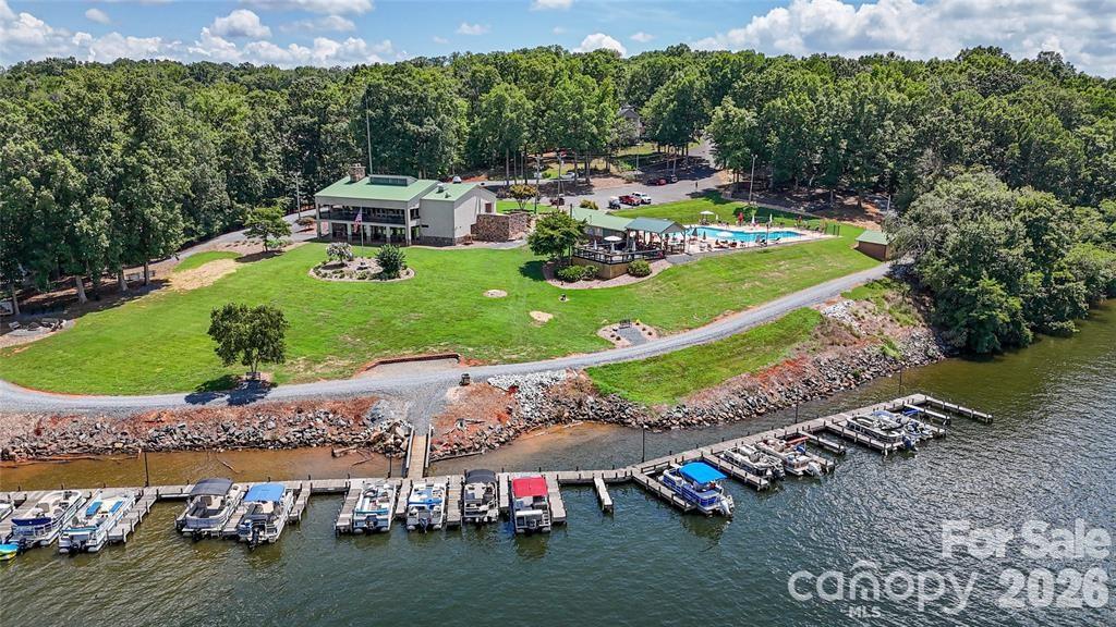 644 Roxboro Drive Property Photo 36