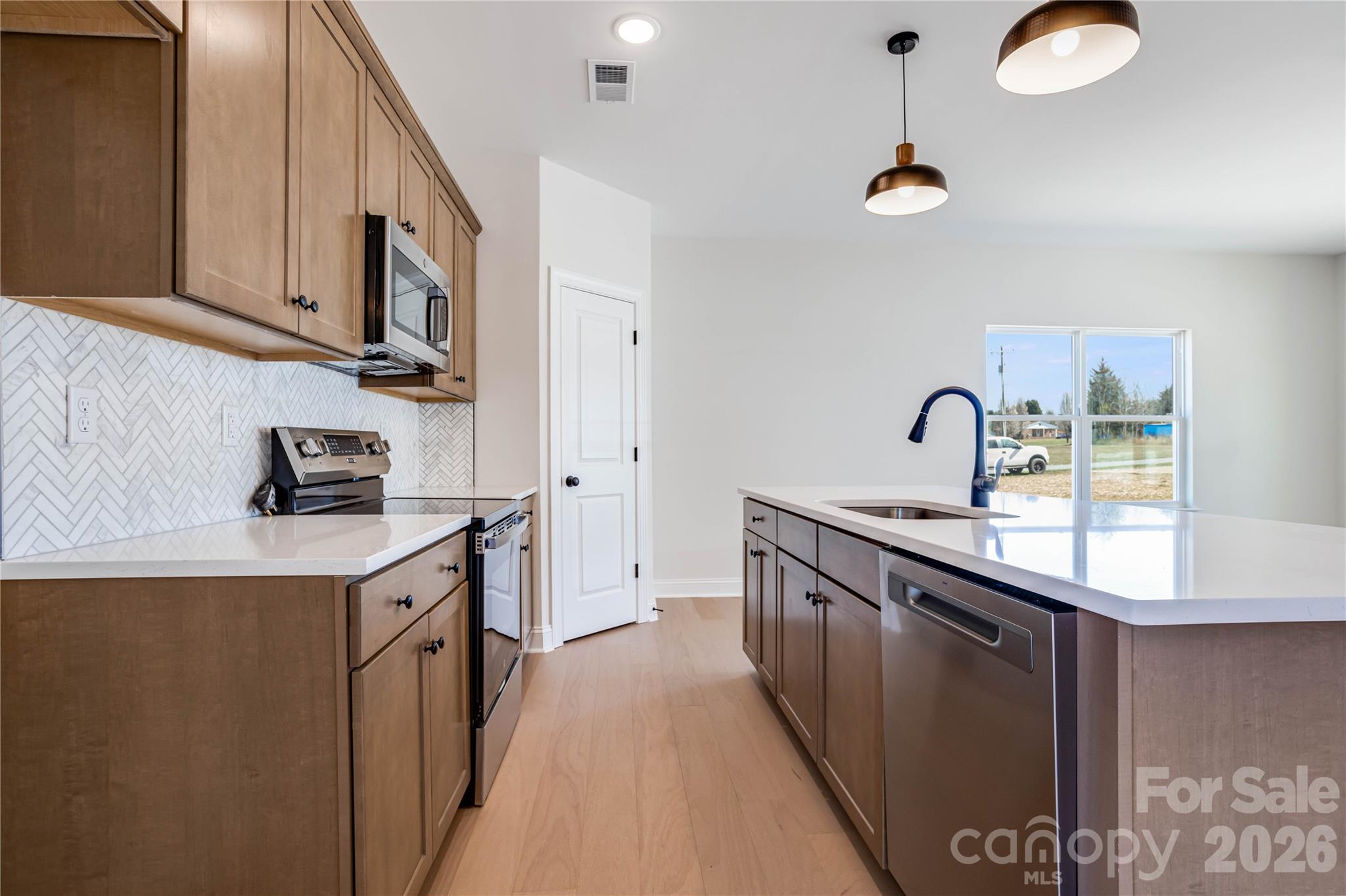4659 Garys Place Property Photo 4