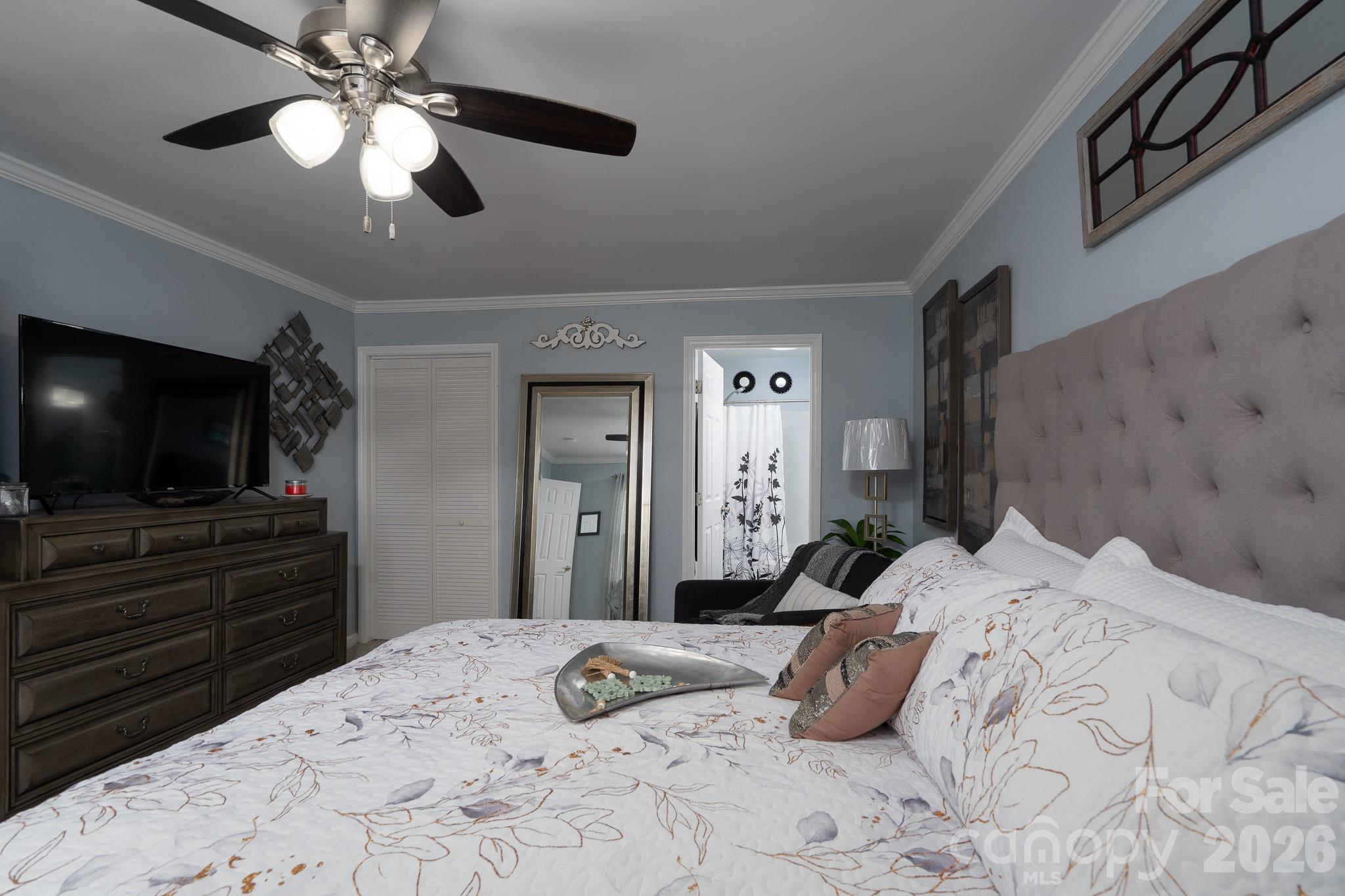 109 Stroupe Road E Property Photo 11