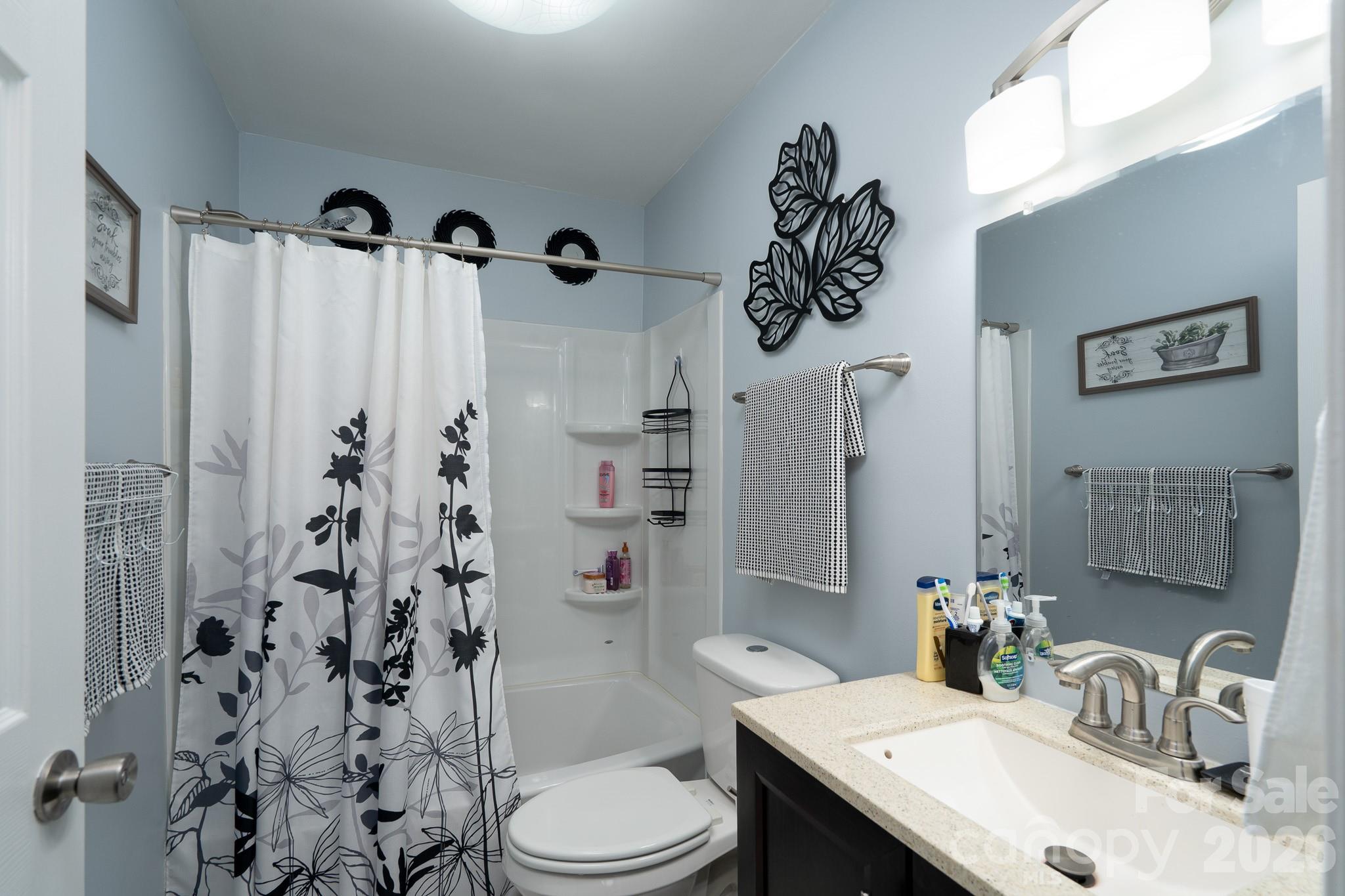 109 Stroupe Road E Property Photo 15