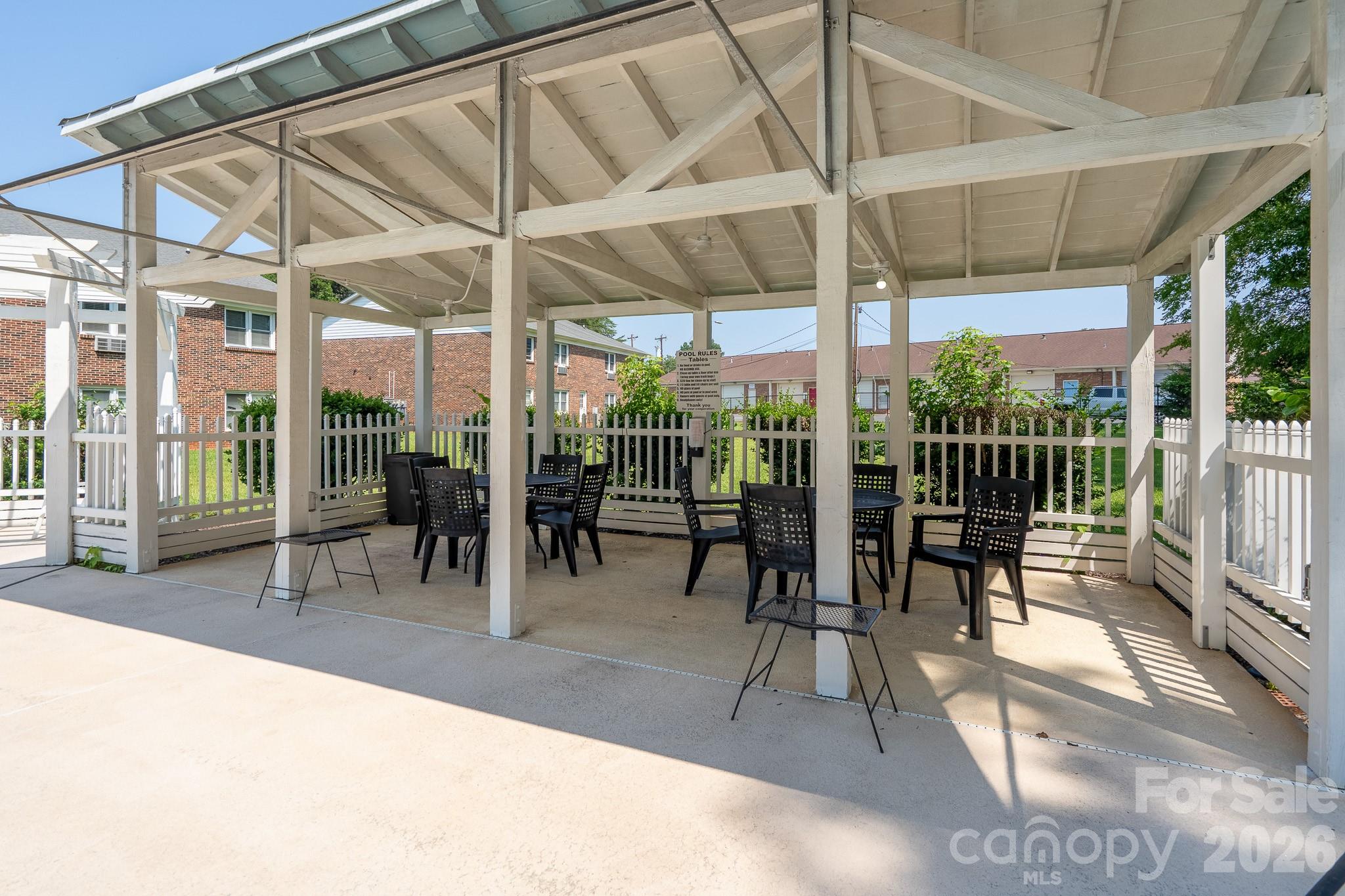 109 Stroupe Road E Property Photo 19