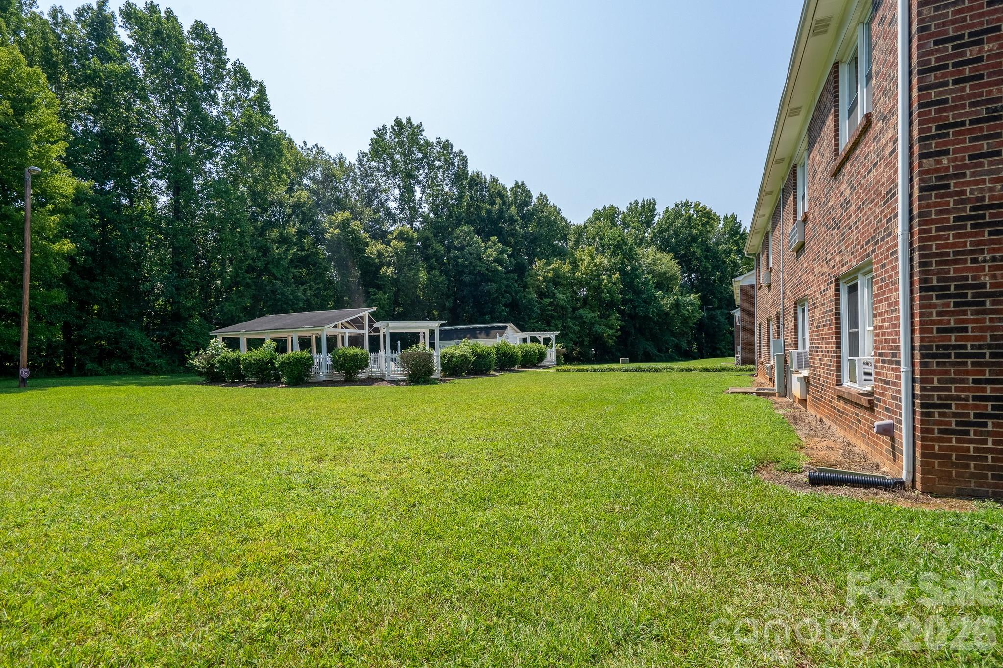 109 Stroupe Road E Property Photo 20