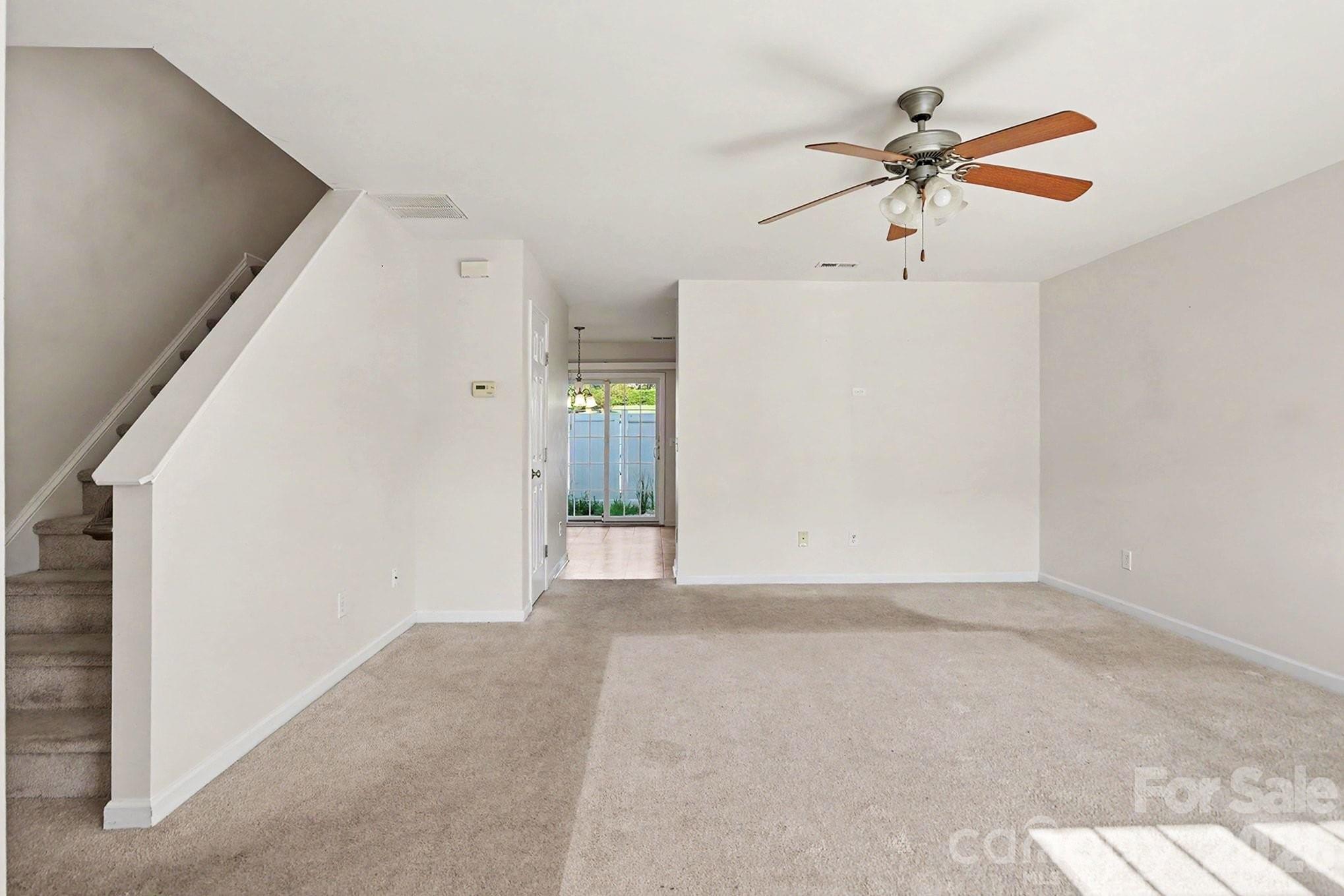 3707 Spanish Peak Drive Property Photo 6
