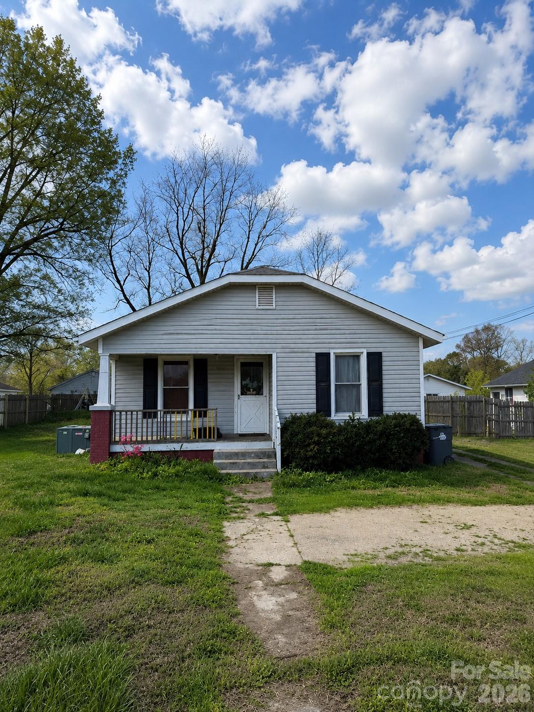 1506 Moose Road Property Photo 1