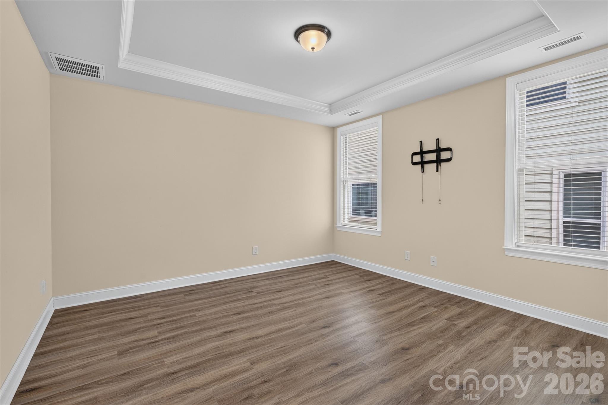 127 Johnson Manor Street 11 Property Photo 6