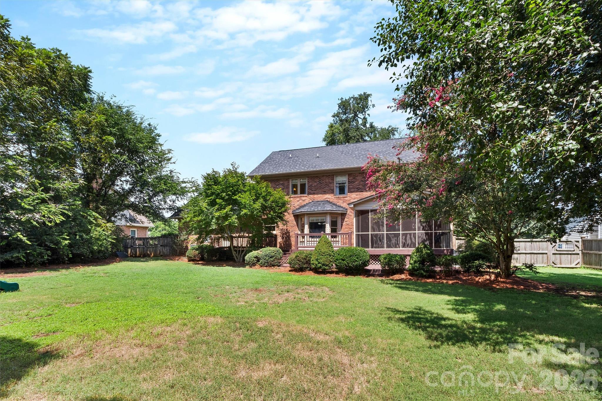 8601 Middleton Circle Property Photo 3