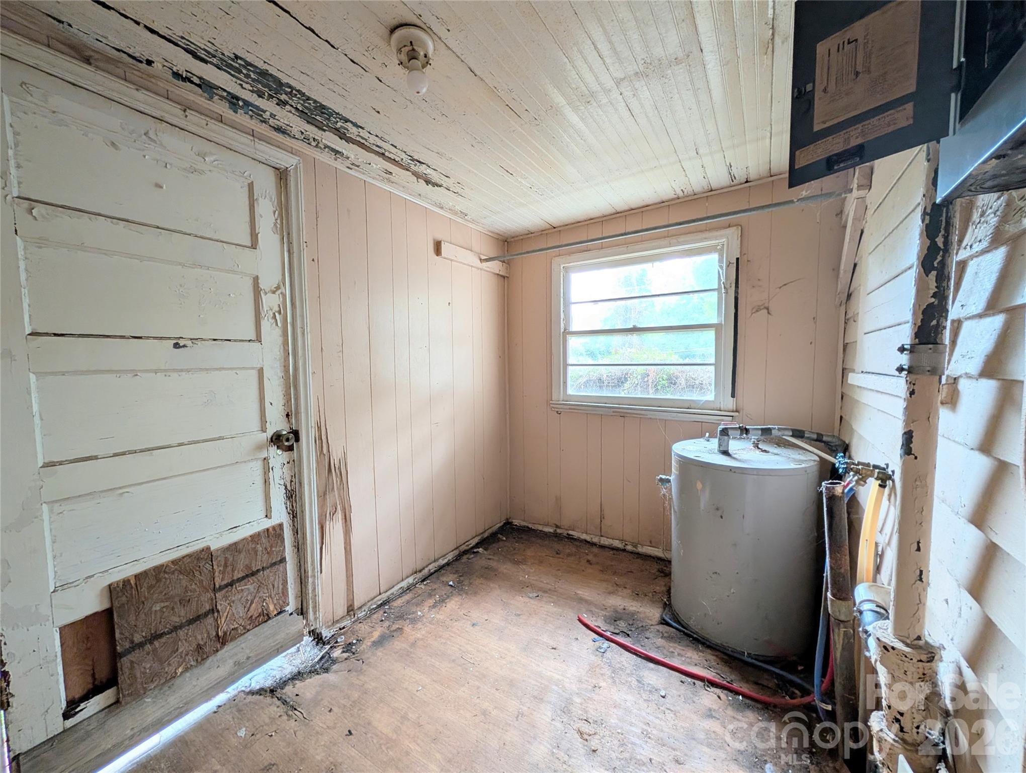 109 Carlton Drive Property Photo 10