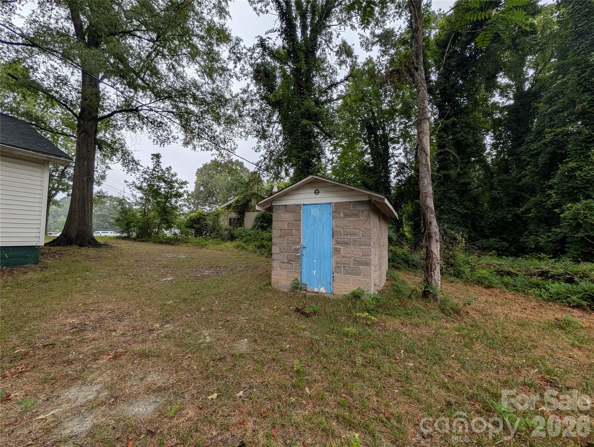 109 Carlton Drive Property Photo 12