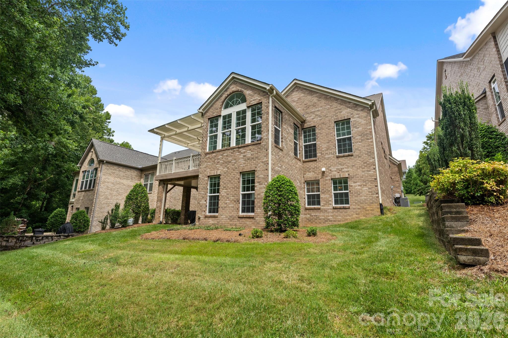 1325 Winged Foot Drive Property Photo 2