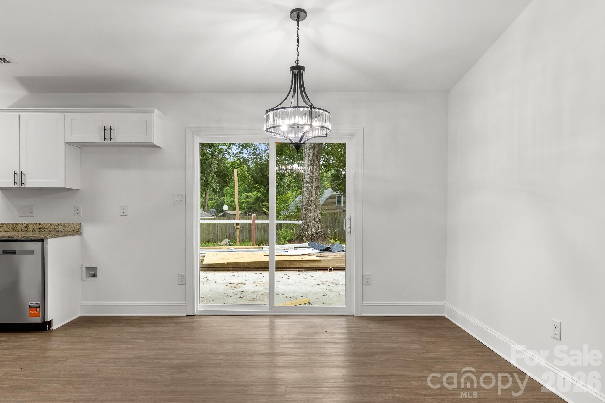 9006 Trailhead Court Property Photo 6