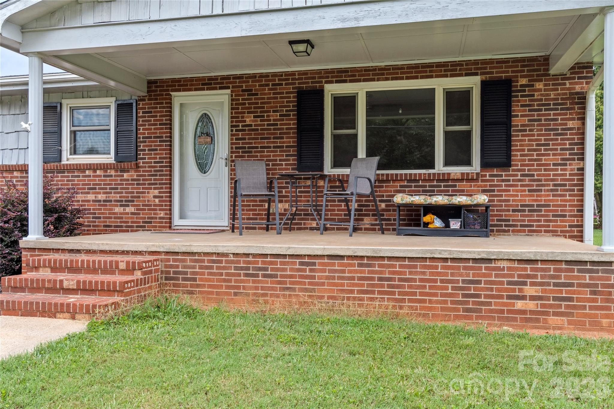 131 River Road Property Photo 2