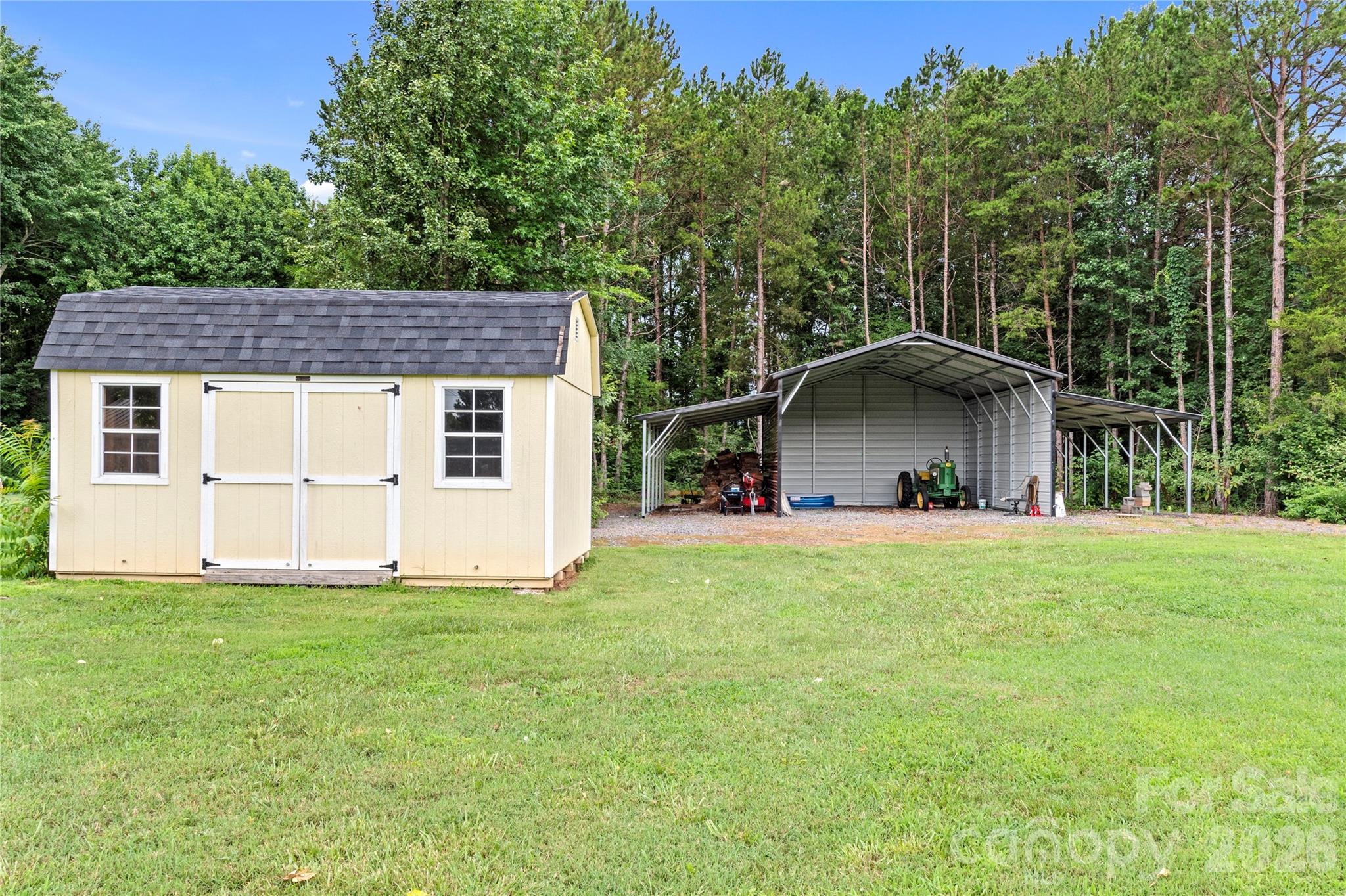 131 River Road Property Photo 4