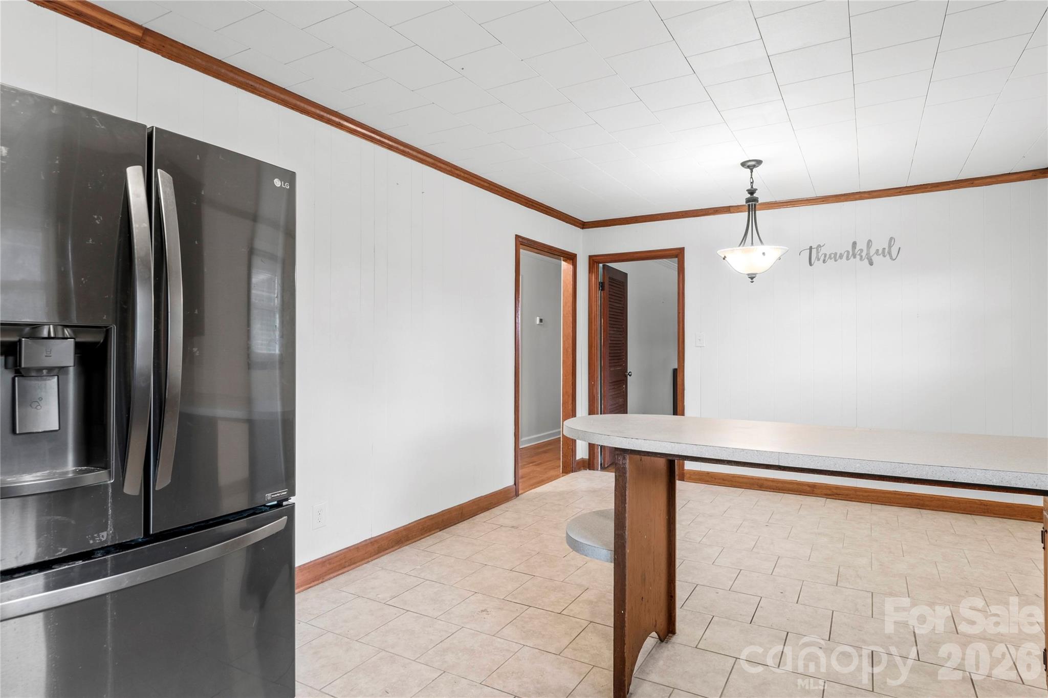 131 River Road Property Photo 10