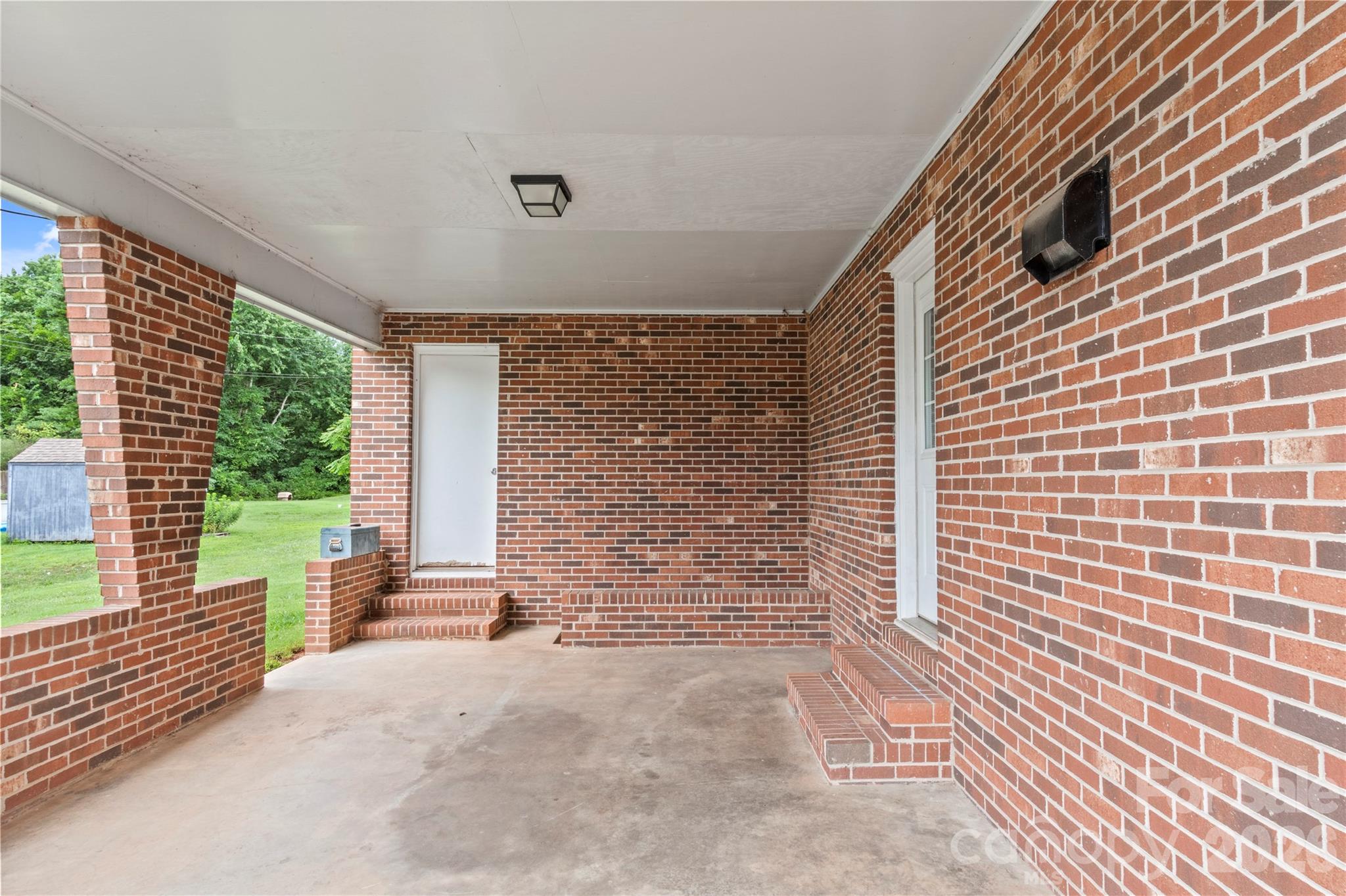 131 River Road Property Photo 30