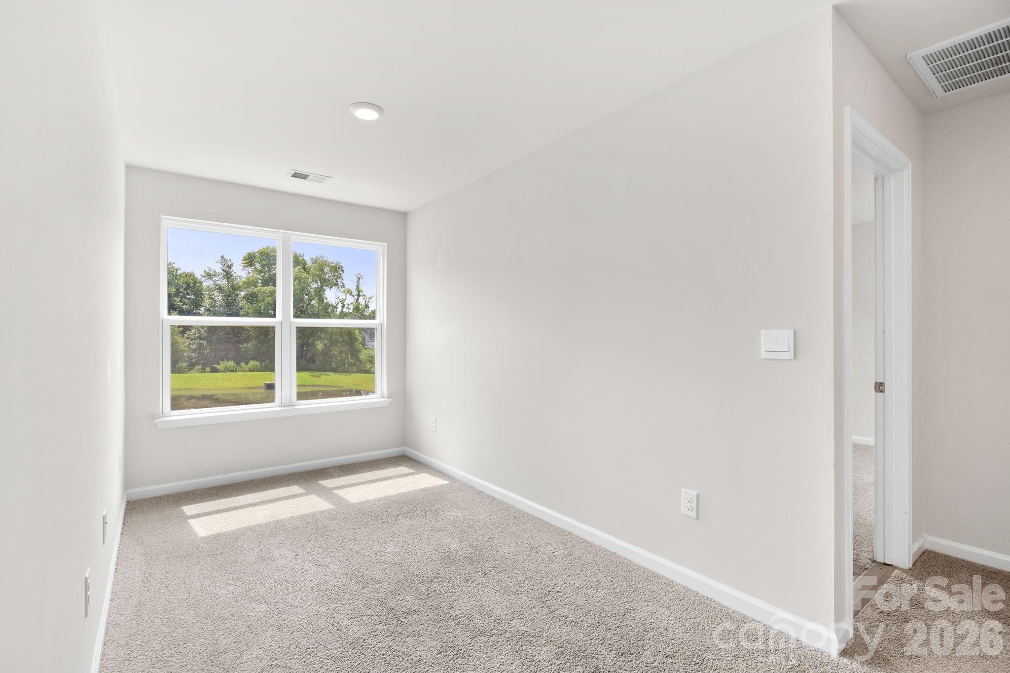 1000 Sennema Circle Property Photo 17