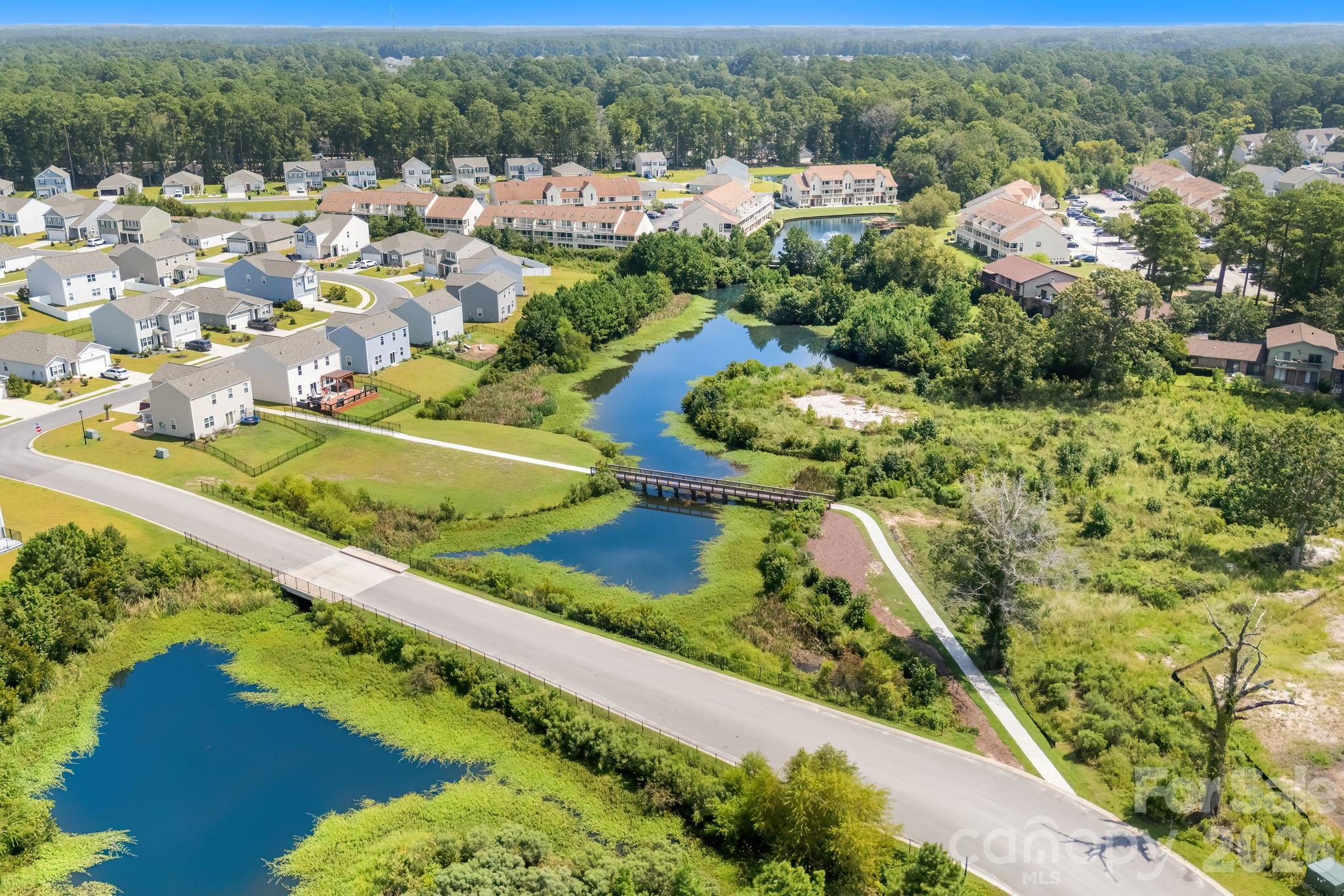 1000 Sennema Circle Property Photo 27