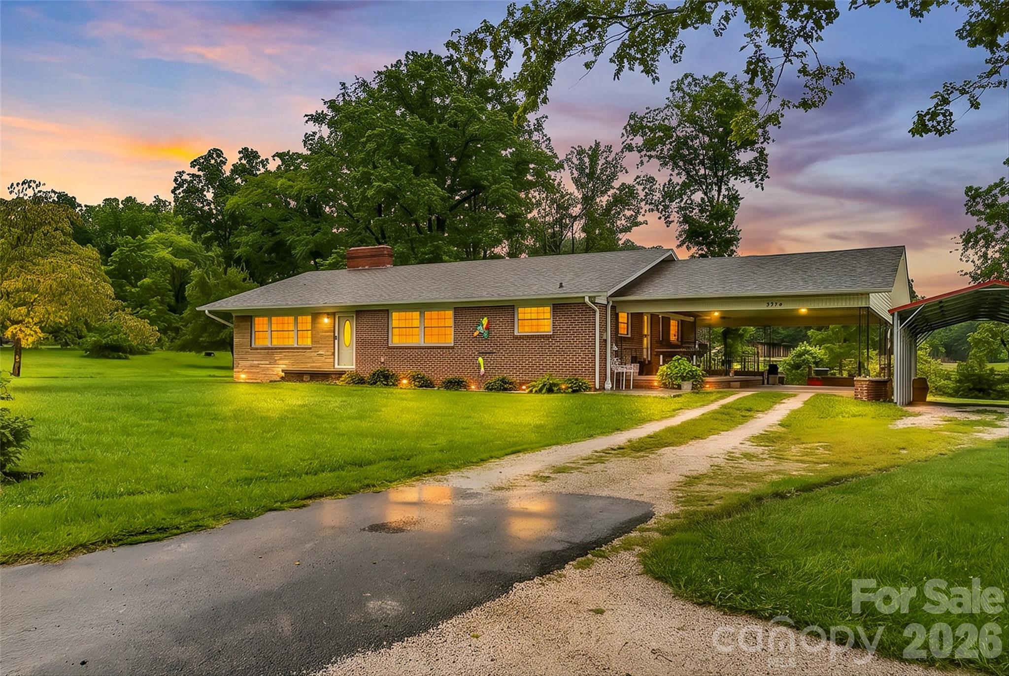 8647 Us 221 Highway Property Photo 1