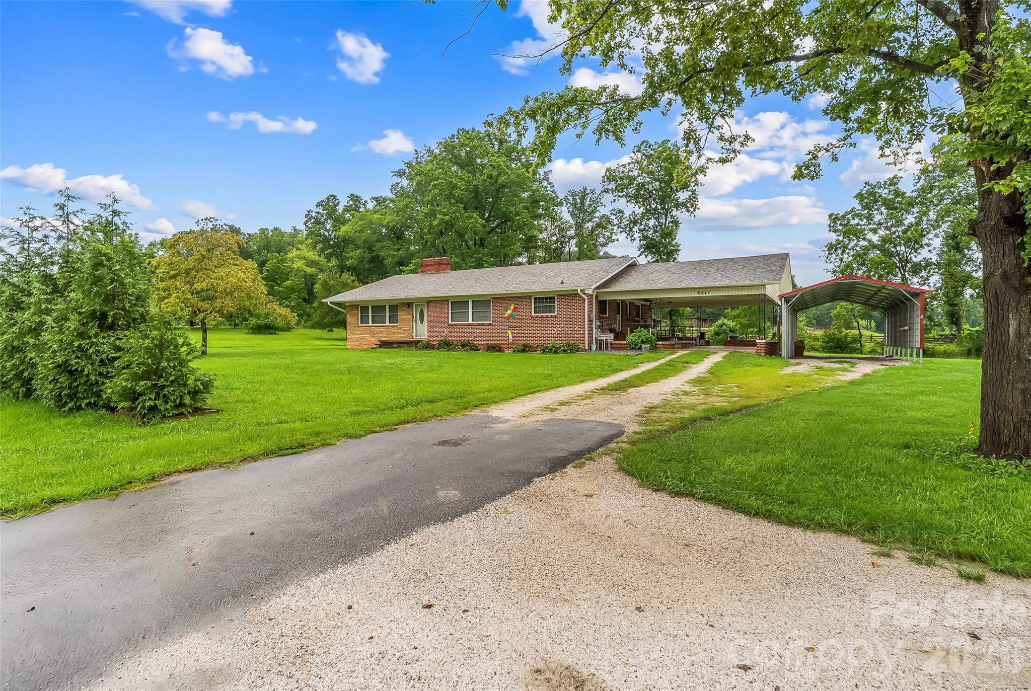 8647 Us 221 Highway Property Photo 33