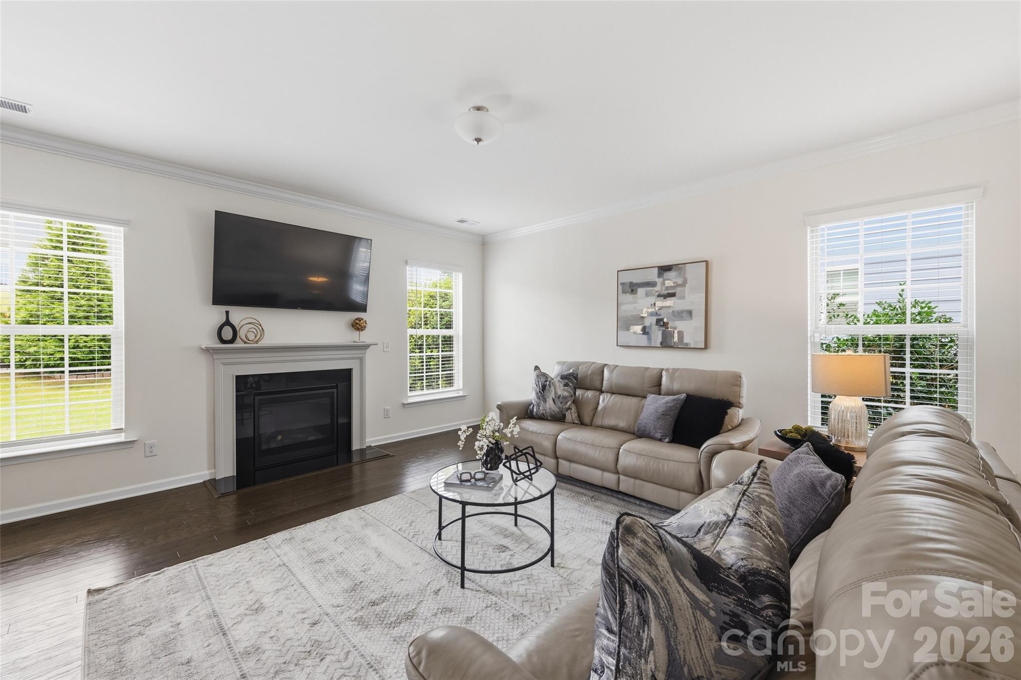 1004 Hallmark Way Property Photo 19