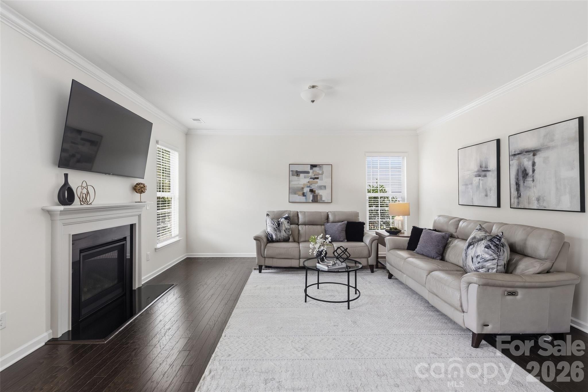 1004 Hallmark Way Property Photo 20