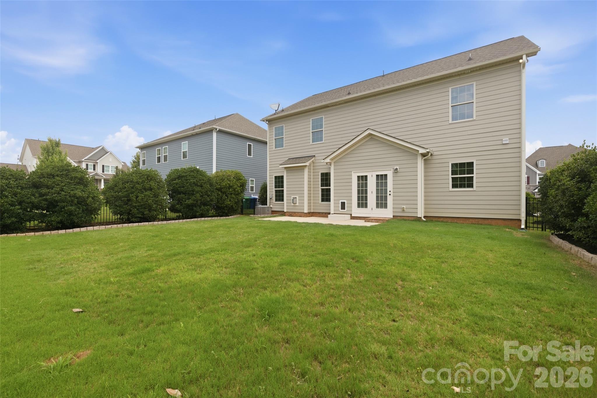 1004 Hallmark Way Property Photo 38